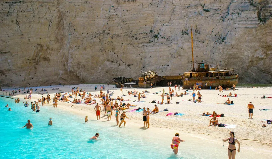 Noi condiţii de intrare a turiştilor în Grecia în contextul COVID-19. Măsurile au intrat deja în vigoare