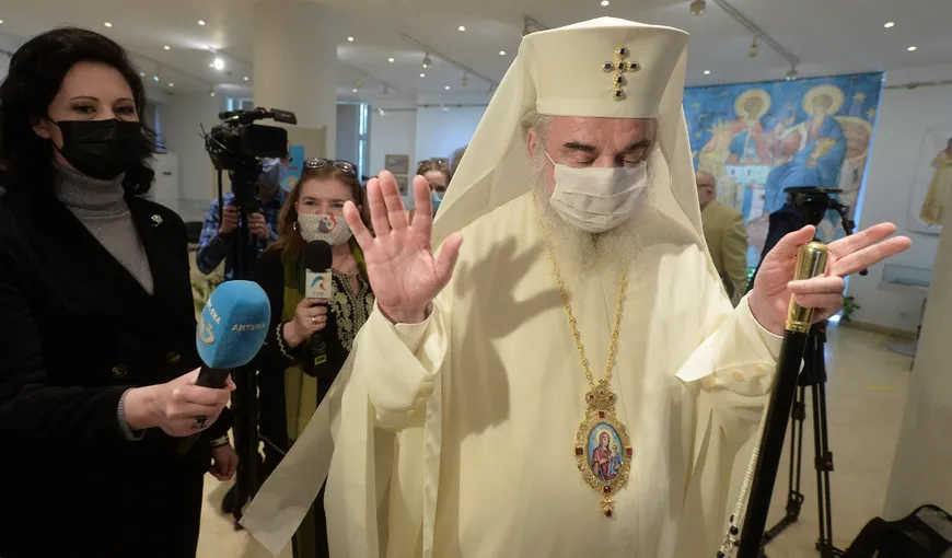 EXCLUSIV! Patriarhul Daniel nu s-a vaccinat nici la şase luni de la startul campaniei de vaccinare şi nici nu are de gând să o facă: “S-a sfătuit cu medicul său și a reflectat la caracterul voluntar al vaccinării și la faptul că acesta e un drept, nu o obligație.”