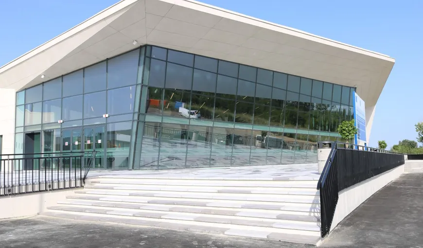Cătălin Drulă: „Astăzi am semnat contractul pentru construcţia unui terminal nou de Plecări Externe la Aeroportul Timişoara şi s-a deschis noul terminal de Sosiri Externe”
