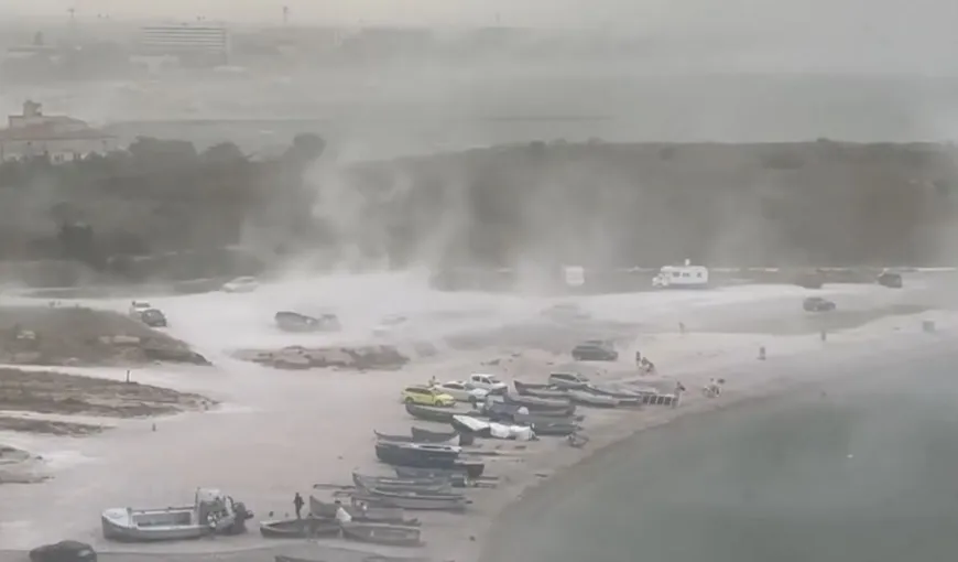 Furtună teribilă pe litoral. Imagini impresionante cu rafalele puternice de la Constanţa – VIDEO