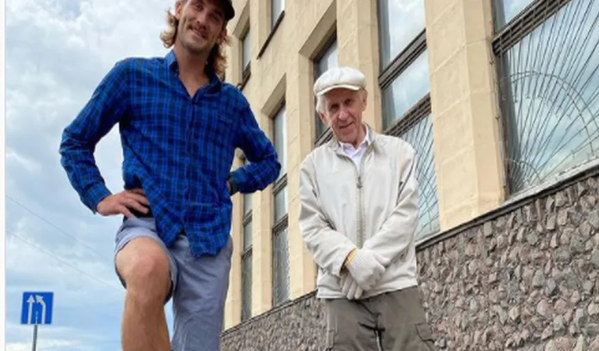 Un pensionar a făcut senzaţie pe internet. Bătrânul de 73 de ani a fost filmat în timp ce a făcut spectacol pe skateboard. Filmarea a devenit virală – VIDEO