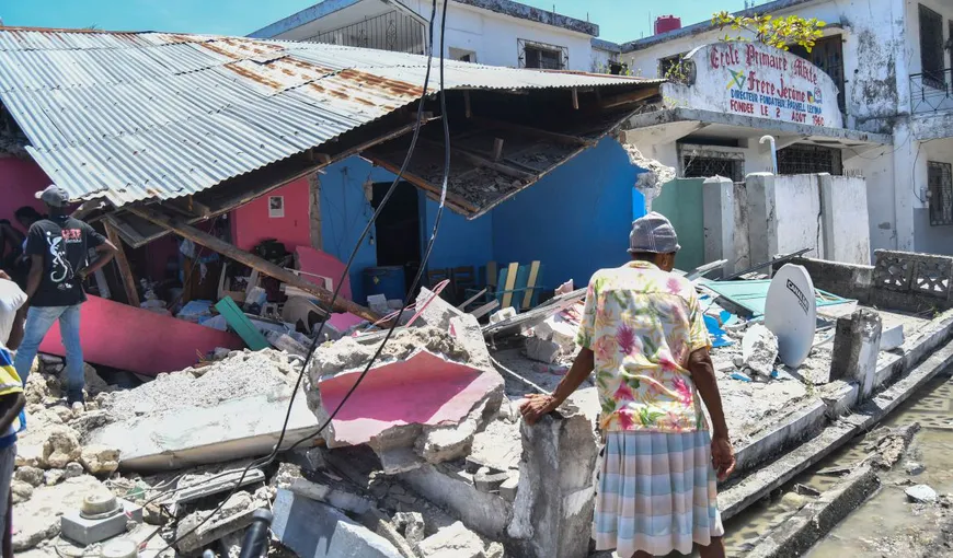 Cutremur devastator în Haiti. Bilanţul morţilor a ajuns la 2200 şi nu este final