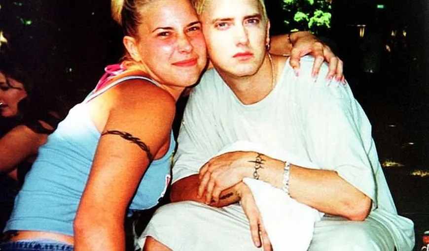 Fosta soţie a lui Eminem a încercat să se sinucidă. Kim Scott, salvată în ultimul moment