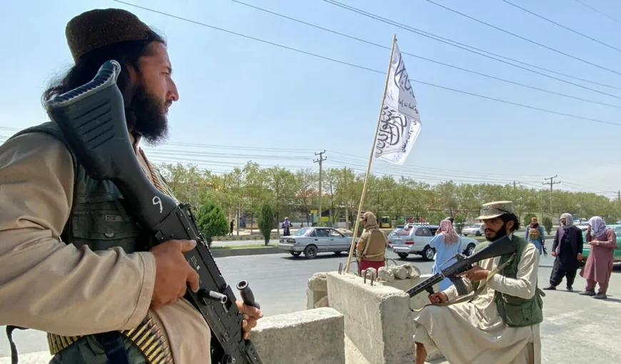 Jurnalist Deutsche Welle, căutat de talibani. I-au ucis un membru al familiei și au rănit un altul