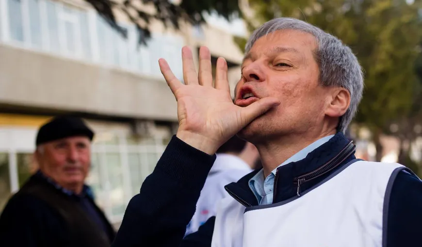 Dacian Cioloş, primul mesaj dur către Florin Cîţu după câştigarea alegerilor în USR PLUS. „Putem intra într-un Guvern de coaliţie cu PNL şi UDMR, dar nu cu el premier”
