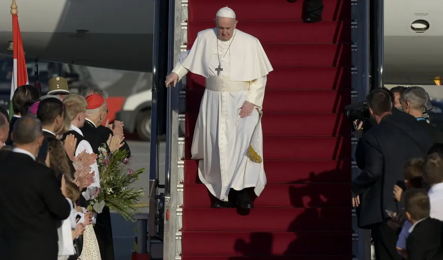 Regretabila confuzie Budapesta – Bucureşti revine! New York Times a anunţat că Papa Francisc a vizitat România în loc de Ungaria. Ministrul maghiar al Justiţiei a luat foc: „Budapesta nu este Bucureşti”