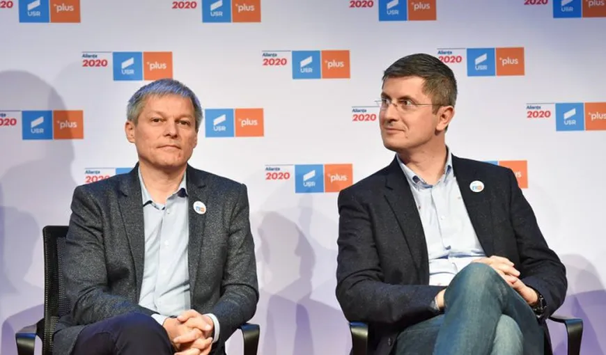 Dan Barna îl desființează pe Dacian Cioloş: Alege să arunce o umbră pe toţi membrii ex-USR, într-o vânătoare de vrăjitoare menită să divizeze iremediabil, nu să unească