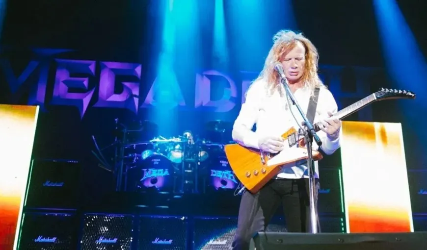 Dave Mustaine, liderul formaţiei Megadeth, a denunţat, în timpul unui concert, „tirania” purtării măştilor VIDEO