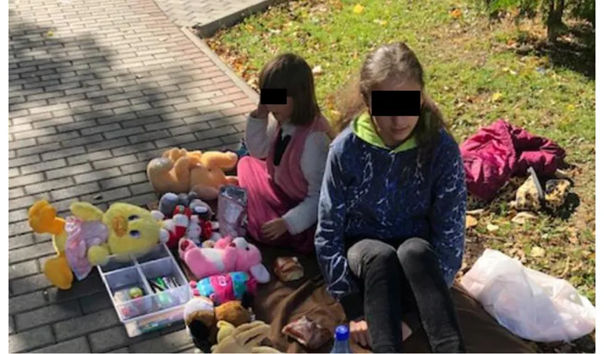 Ce ascund, de fapt, cele două fetiţe care şi-au vândut jucăriile”ca să achite mama facturile”. Povestea dramatică a fetelor