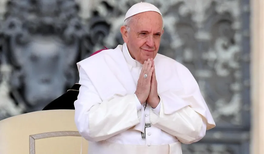Papa Francisc: „Sunt încă în viaţă, deşi unele persoane m-au vrut mort!”