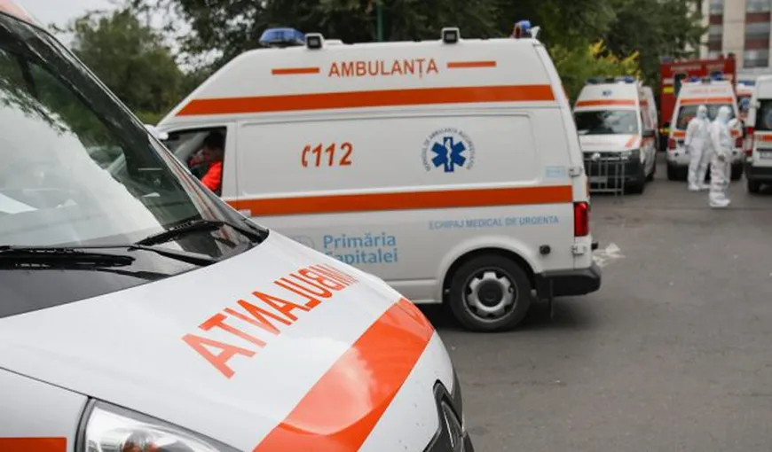 Premieră. Ambulanțe MApN puse la dispoziția serviciului de Salvare București-Ilfov, copleșit de cazurile de COVID