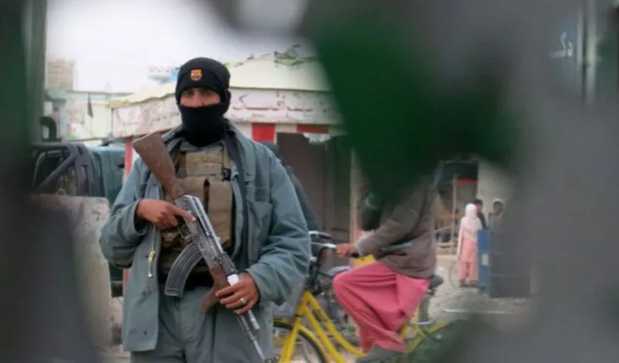 Atentat sângeros în Afganistan: cel puţin 32 morţi IMAGINI şocante UPDATE