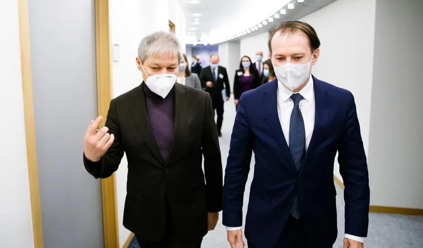 Dacian Cioloş i-a cerut lui Cîţu, prin SMS, negocieri pentru a forma un nou guvern