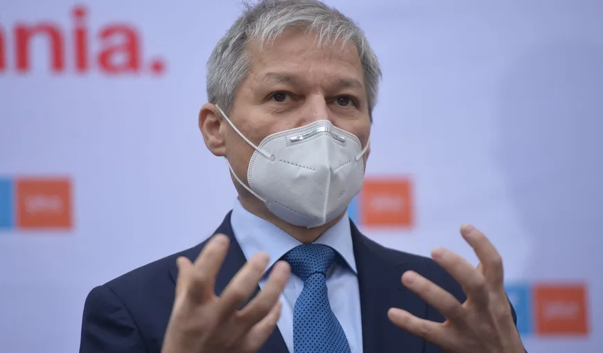 Dacian Cioloş, prima reacţie după ce Nicolae Ciucă şi-a depus mandatul. „E o decizie corectă. Intenţia unor lideri din PNL este de a se arunca în braţele PSD. Urmează să se nască o alianţă toxică”
