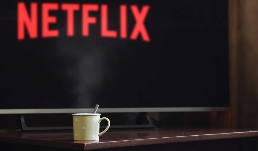 Netflix, decizie disperată după ce a pierdut sute de mii de abonați. Platforma de streaming vrea să afișeze reclame