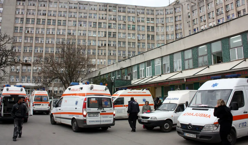 Record de morţi la Spitalul de Urgenţă din Craiova: Doi pacienţi au murit în faţa spitalului, în ambulanţe
