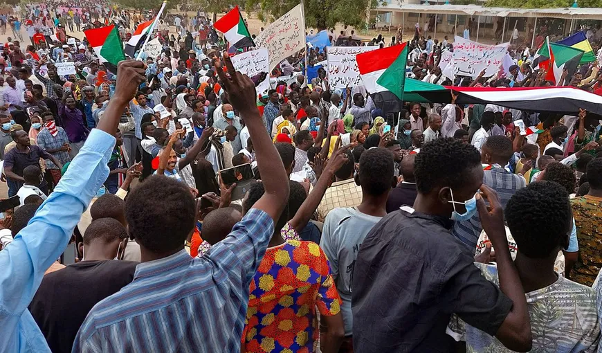Lovitură de stat în Sudan. Premierul a fost arestat, internetul – întrerupt în toată ţara