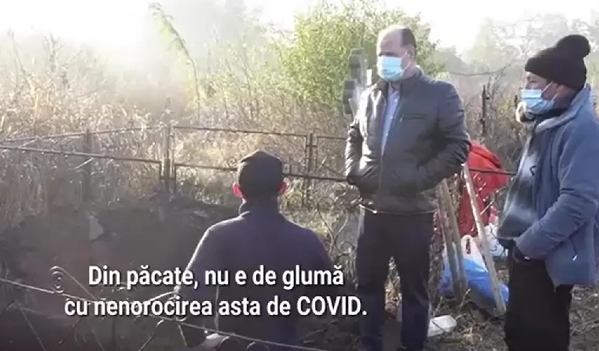 Primarul comunei din Călăraşi cu cea mai mare rată de infectare din judeţ face apel la locuitori să se vaccineze chiar în timpul unei înmormântări