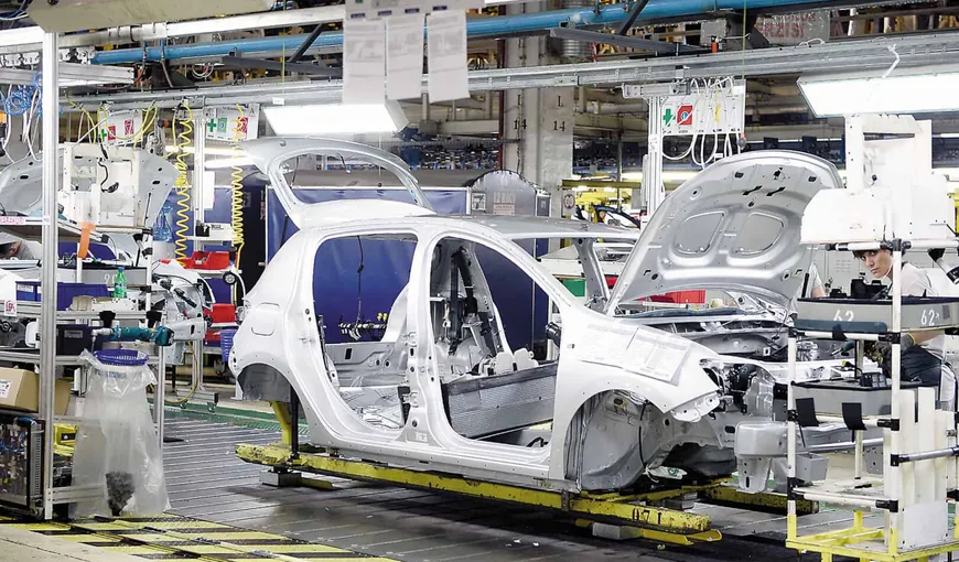 Producţia de autoturisme în România, record negativ în criza COVID-19. Dacia şi Ford au pierderi uriaşe