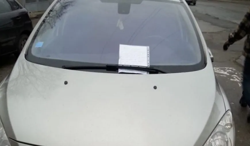 Gestul unei femei din Botoşani, după ce a parcat pe un loc concesionat. A devenit viral: „Te-am blocat?”