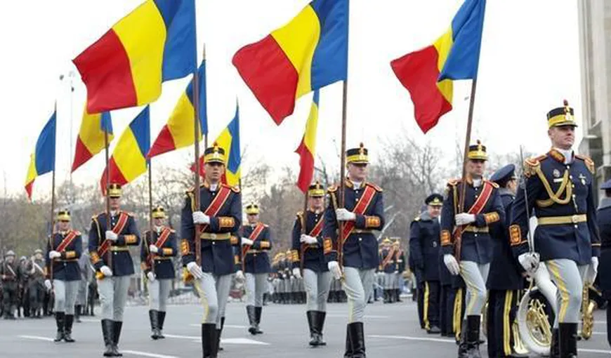 Paradă militară la Bucureşti de 1 Decembrie. Ceremonii de Ziua Naţională a României, în format restrâns impus de pandemia COVID