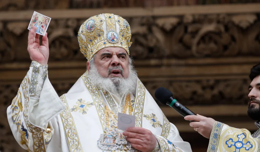 Patriarhul Daniel s-a vaccinat împotriva COVID-19: Enoriaşii să asculte sfaturile medicilor