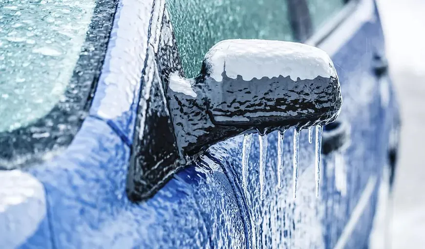Greșeala de sezon care îți poate distruge mașina! Șoferii trebuie să aibă mare grijă la fenomenul freezing rain