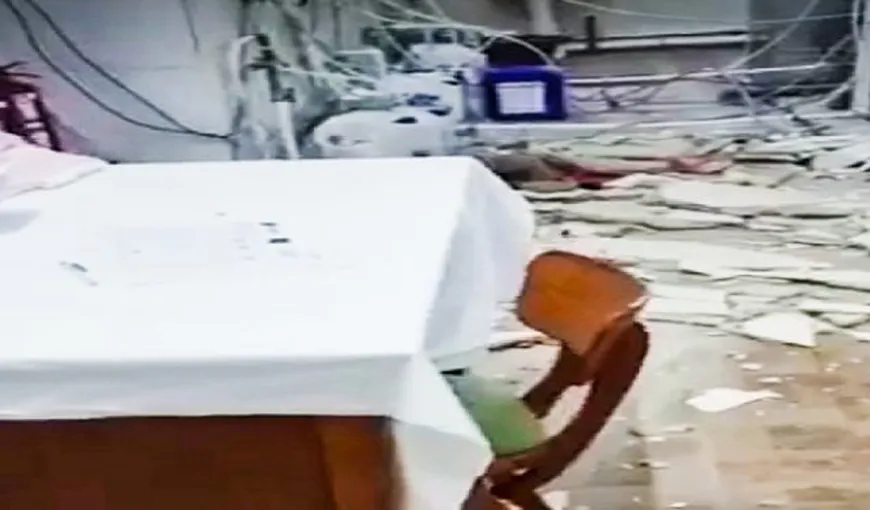 O bucată de tavan dintr-o încăpere a spitalui din Lugoj s-a prăbuşit
