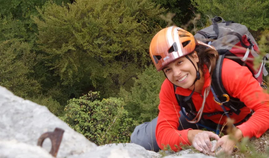 O cunoscută alpinistă a murit în Munţii Bucegi, chiar de ziua ei: Voia să omagieze ziua de naștere a surorii sale gemene