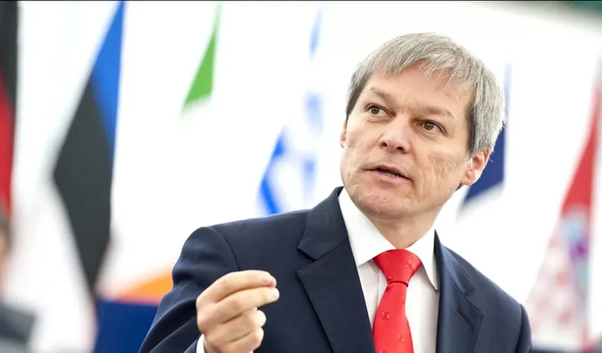 Dacian Cioloş: „Statul român tolerează manifestările huliganice ale AUR, pentru că îi e frică de o adevărată revoluţie”