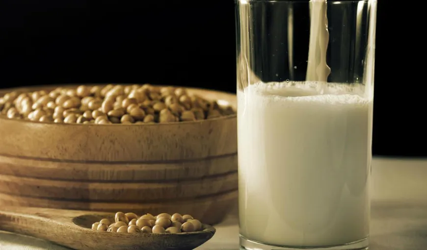 Mihaela Bilic trage un semnal de alarmă: „Laptele de soia este o escrocherie nutrițională”