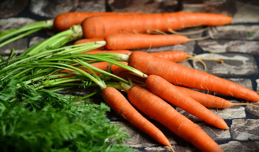 Frunzele de morcovi, o adevărată minune pentru organismul uman. Lidia Fecioru dezvăluie secretul: ”E foarte bună soluția mai ales pentru cei care au avut COVID!”