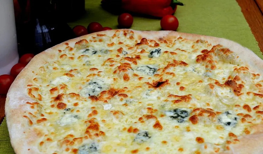 Rețetă de Pizza Quattro Formaggi. Cum să faci cea mai bună pizza acasă în câțiva pași simpli! Secretul pe care trebuie să îl știe orice gospodină!