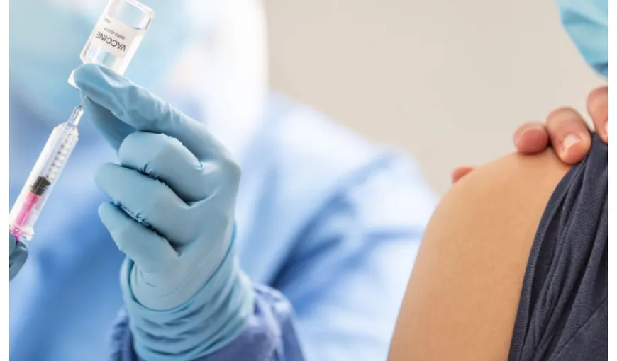 Vaccinarea obligatorie împotriva COVID în multe state din Europa. Amenzi costisitoare pentru cei care refuză