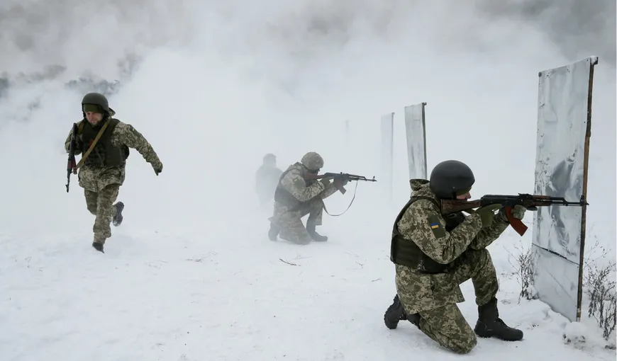 Rusia anunţă că e gata să invadeze Ucraina: „Dacă ei încep să ucidă cu neruşinare cetăţeni ruşi oriunde, în Donbas sau în altă parte”
