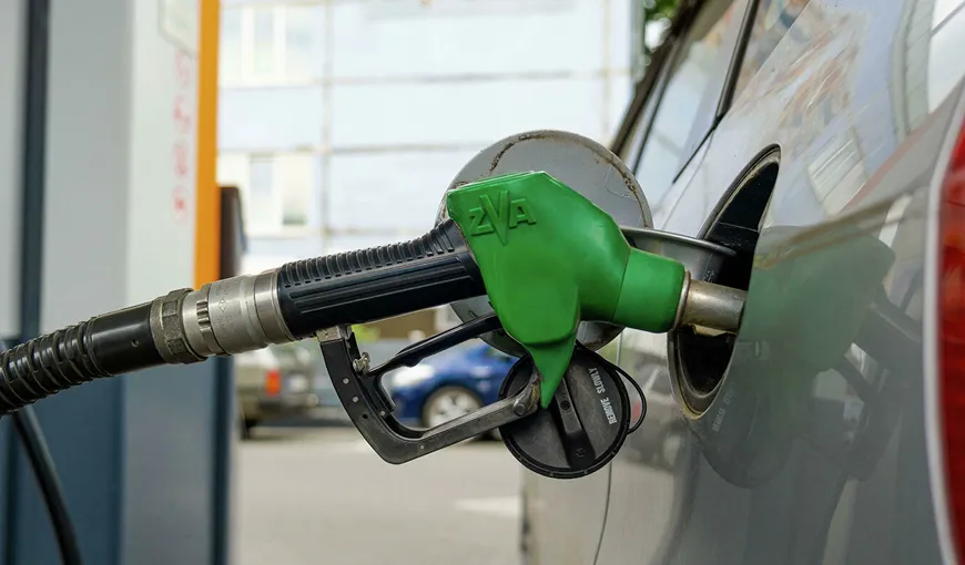 Statele europene au început reducerea accizei la carburanți. Ce țări au implementat măsura și câți bani economisesc șoferii