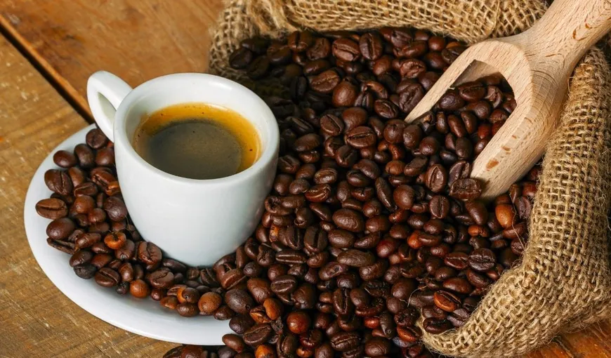 Ingredientul „secret” care dă un gust excelent cafelei. Se găsește la aproape orice magazin