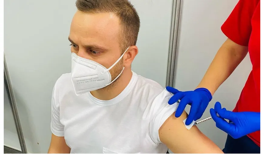 Vaccinare obligatorie în România. Au sau nu dreptul angajatorii să-şi oblige angajaţii să se vaccineze sau să suporte costurile testelor? Ce spune Avocatul Poporului