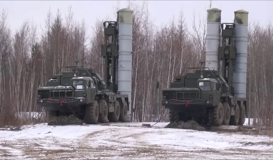 SUA şi NATO trimit Ucrainei sisteme de rachetă aer-sol din epoca sovietică. Putin ar vrea o discuţie cu Biden