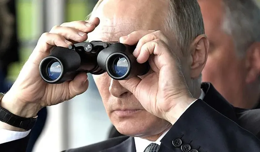 Putin şi-a pierdut răbdarea şi trece la represalii faţă de subalterni. Doi şefi ai serviciilor secrete au fost puşi în arest la domiciliu, afirmă surse credibile