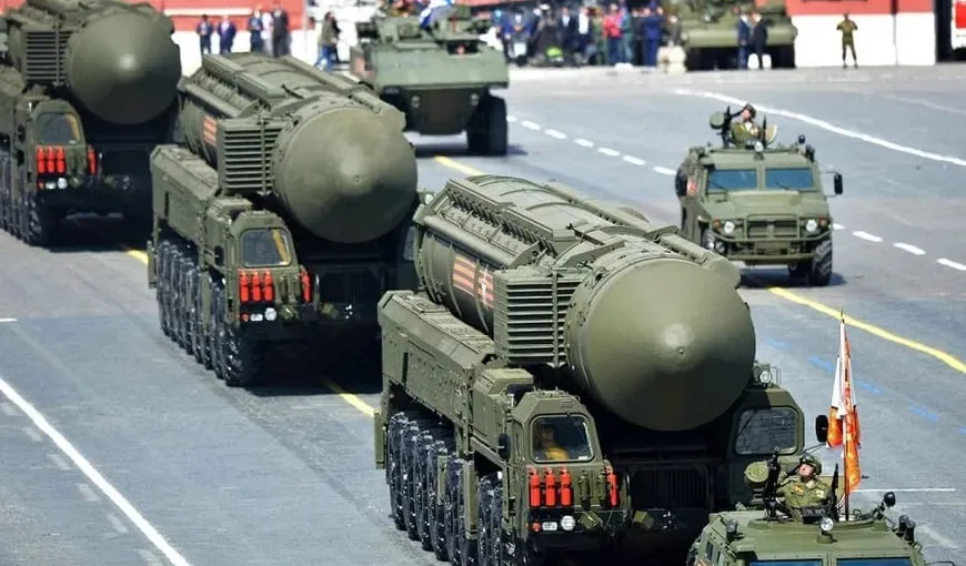 „Riscul unui război nuclear este real”. Avertisment sumbru făcut în Parlamentul European de rusul Dmitri Muratov, laureatul Premiului Nobel pentru Pace 2021