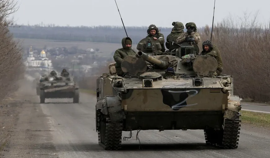 Daily Mail: Trupele ruse se îndreaptă spre Finlanda VIDEO
