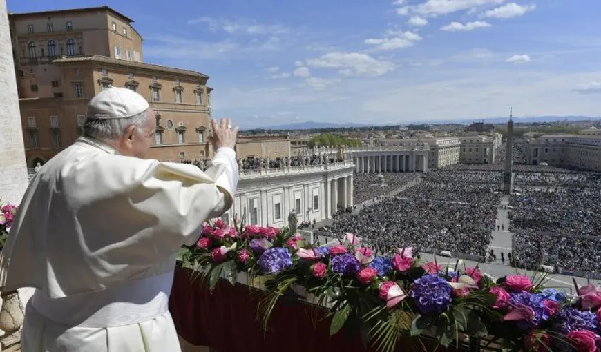 Papa Francisc a cerut, în mesajul său „Ubi et Orbi”, pace în Ucraina: „Am văzut prea mult sânge, prea multă violenţă”