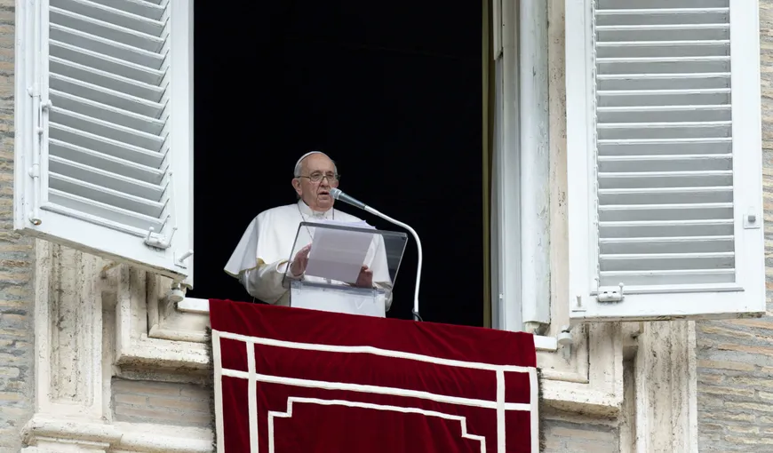 Papa Francisc spune că apariţia războiului în Europa nu e întâmplătoare. „Revine într-un moment în care dispare generaţia care l-a trăit în secolul trecut”