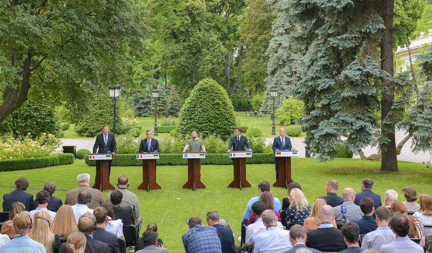 Volodimir Zelenski: Ucraina este pregătită pentru a deveni membru cu drepturi depline al UE