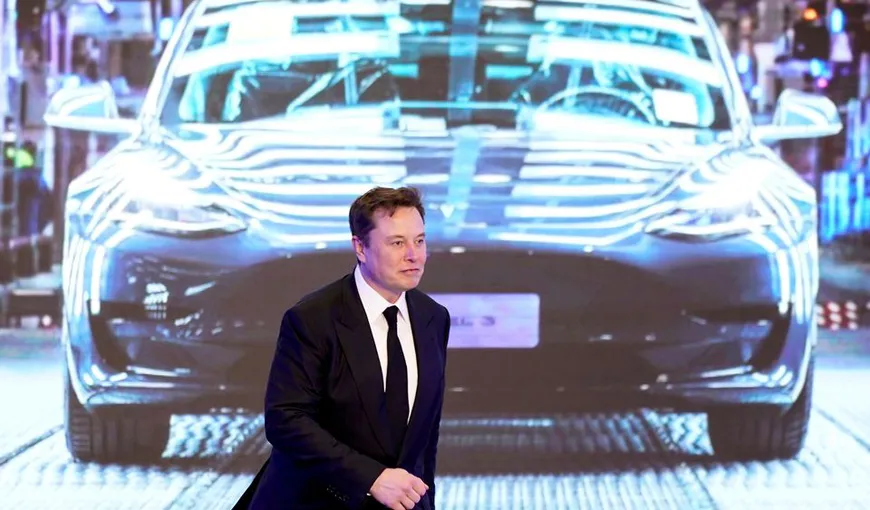 Tesla în criză, Elon Musk ia o măsură disperată şi controversată. Dă afară 10% din angajaţi