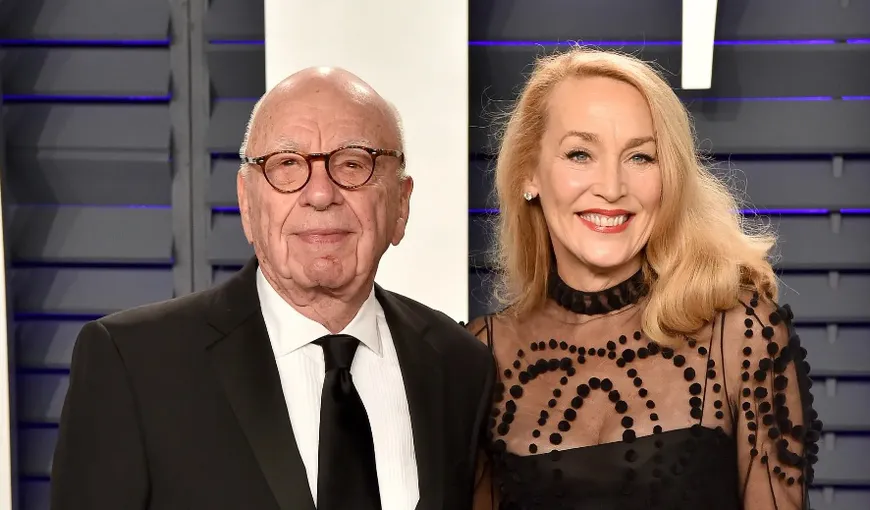 Rupert Murdoch divorțează de Jerry Hall, a patra soţie a sa. Miliardarul are 91 de ani