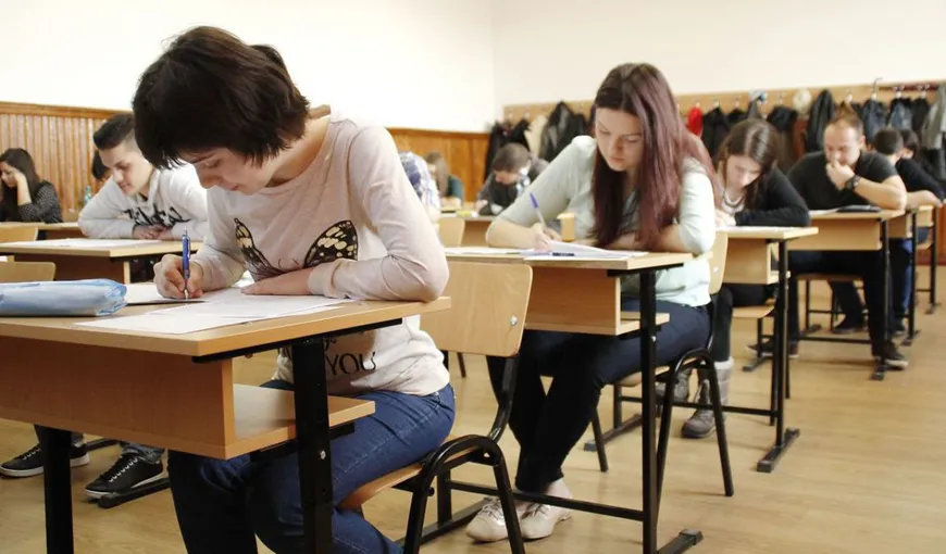 BAC 2022. Cifre îngrijorătoare după afişarea rezultatelor. Mai puţin de jumătate dintre elevii din mediul rural au obţinut note de trecere