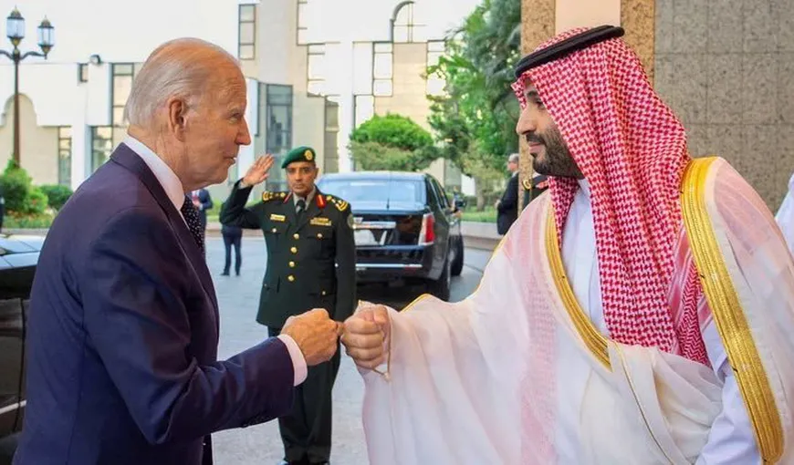 Joe Biden, salut din „era Covid” cu prinţul moştenitor saudit Mohammed bin Salman, acuzat că a ordonat asasinarea unui jurnalist