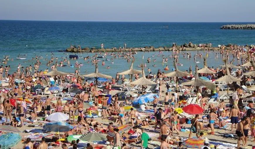Problemele care i-au alungat pe turiști de pe litoralul românesc. Alertă din cauza apei infectate în mai multe stațiuni de la malul Mării Neagre
